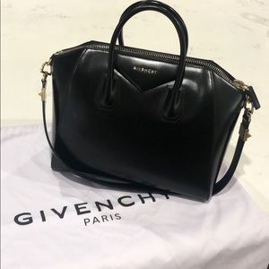 Givenchy Medium Antigona Satchel